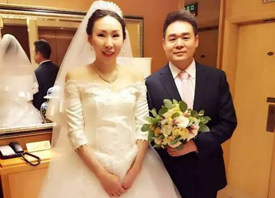 中国女版"科比"现状:姓氏很稀有,1米78丈夫职业遭公开!_苗立杰