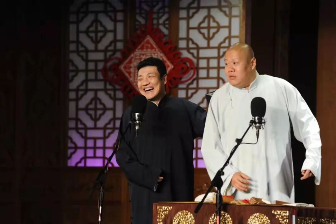 表演:许健,谷宗翰作者:许健这些天,我们的演员和大家一样,都在关注着