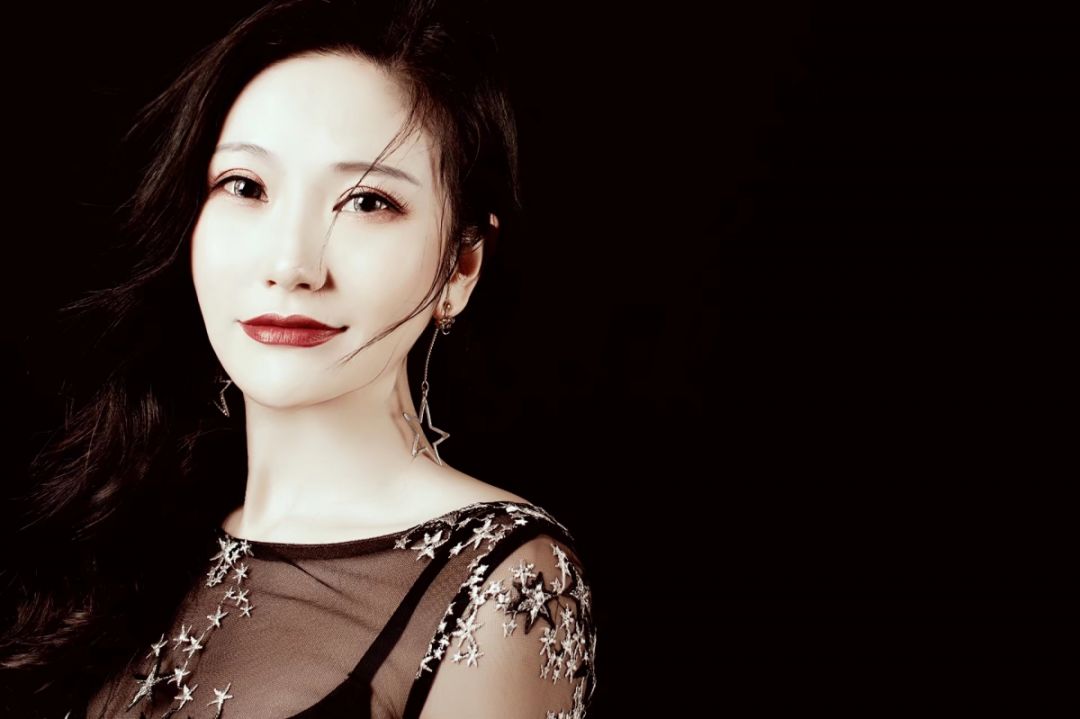 作词宋杨,黄河科技学院艺体学部音乐科教中心教师,讲师.