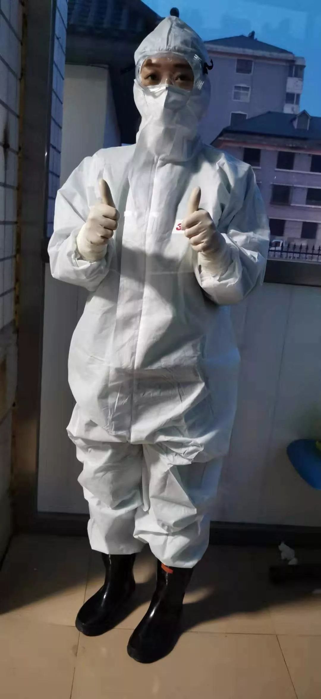 河北生态环保铁军阻击疫情典型人物系列故事九争做党员排头兵夫妻并肩