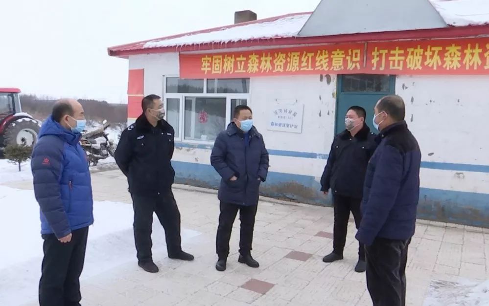 要闻党委副书记总经理冯敏章深入山上部分检查站检查指导疫情防控工作
