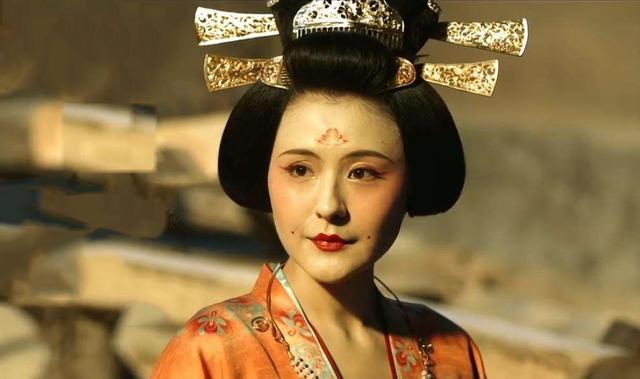唐容颜妆,女性审美的解放,带你回顾不同时期的唐代妆容_女子