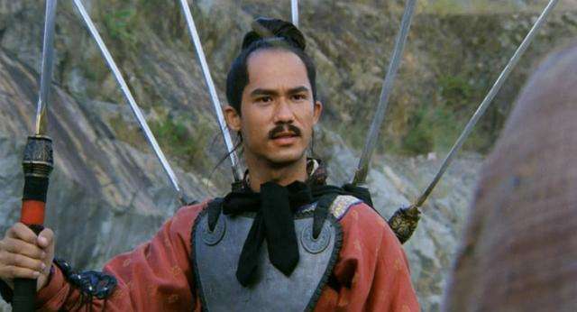 说起雅琦的老公李子雄,看过港片的人应该不陌生,他演过很多经典配角