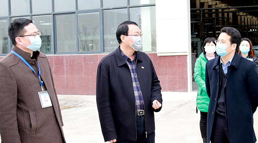 巢湖市委副书记许汉生莅临富煌木业检查指导企业复工复产工作