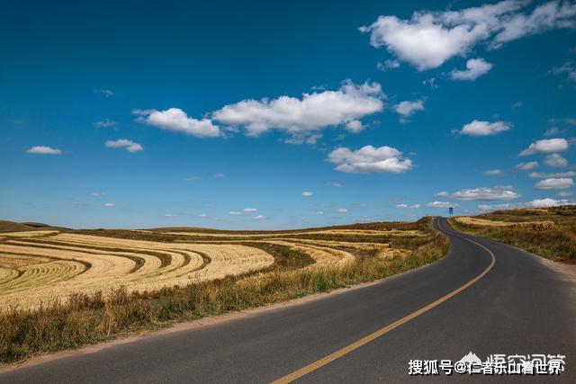 s型構圖是利用物體以s型從前景向中後景延伸的一種線性構圖方法,比較