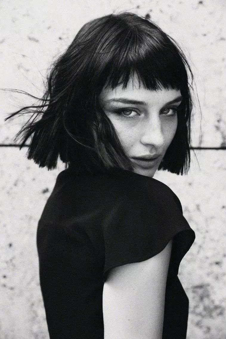 赏色_爱丽丝·帕加尼