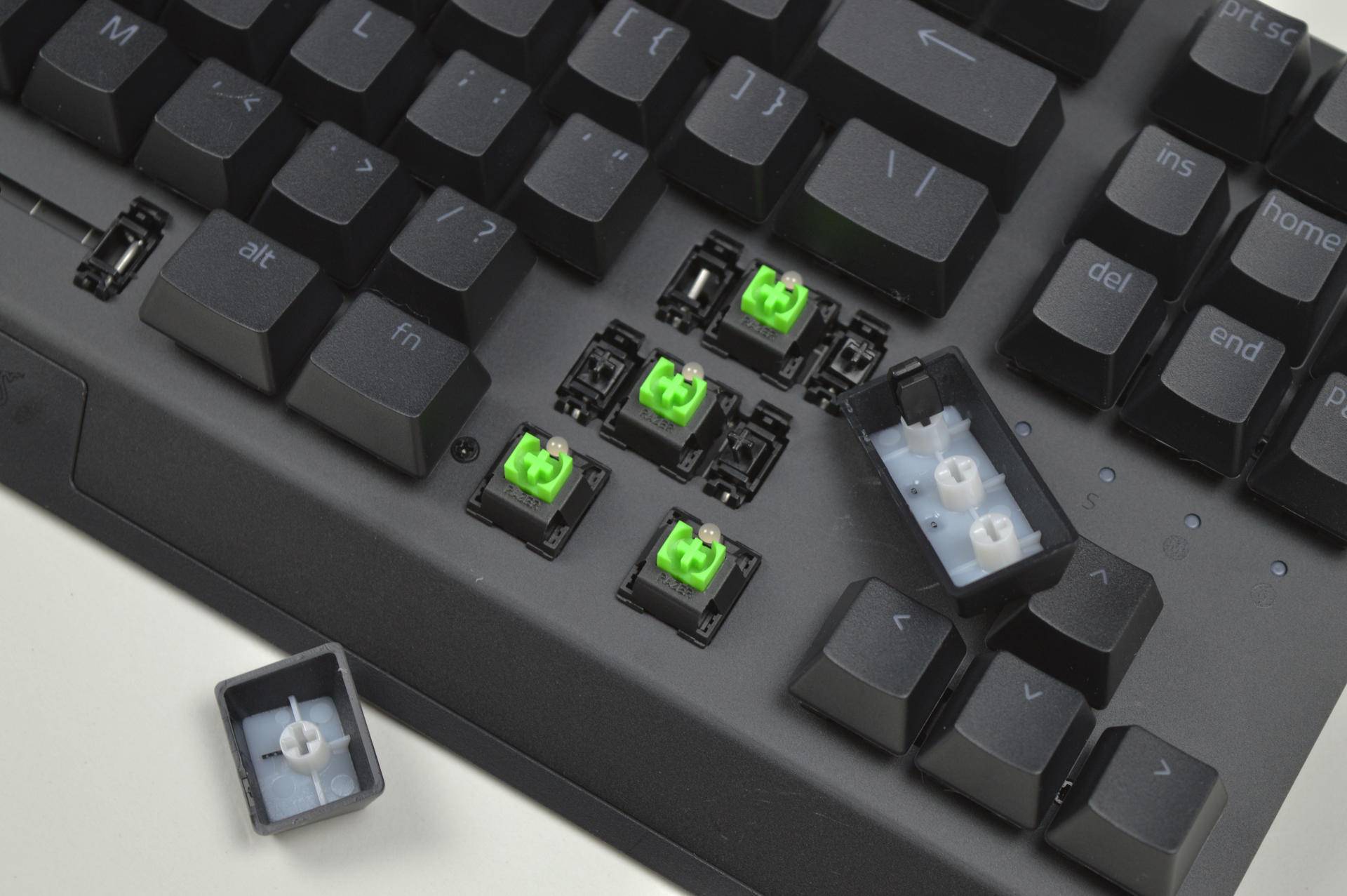 性价比售价449的绿轴键盘雷蛇黑寡妇蜘蛛x竞技版开箱