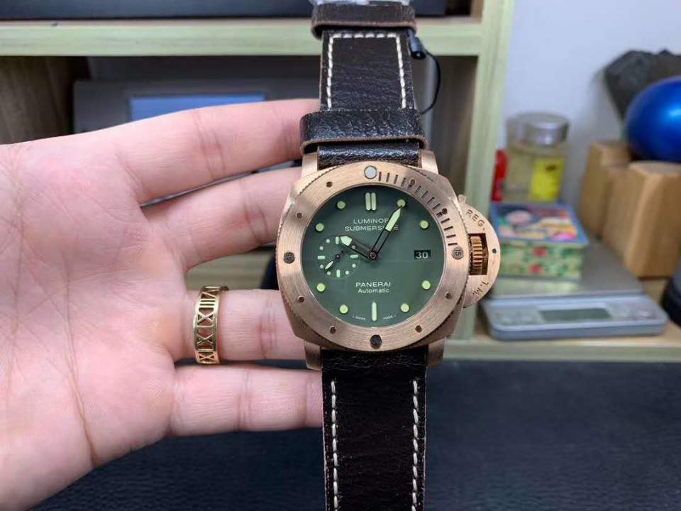 深度评测丨敢死队2同款沛纳海pam382青铜腕表详细介绍