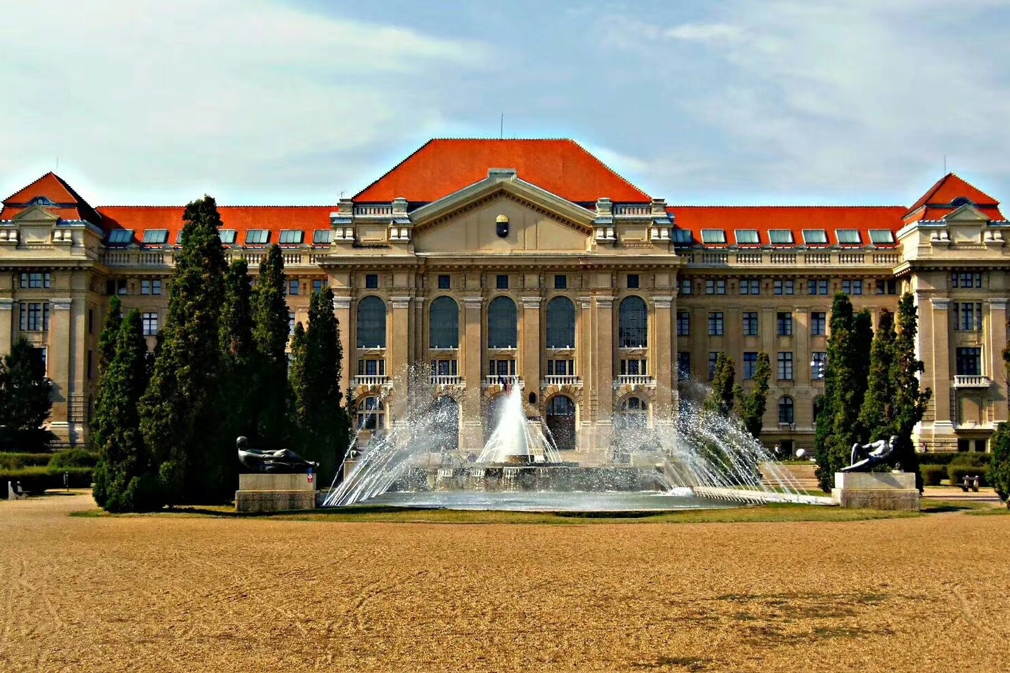 德布勒森大学2020年秋季入学(中国)招生入学考试