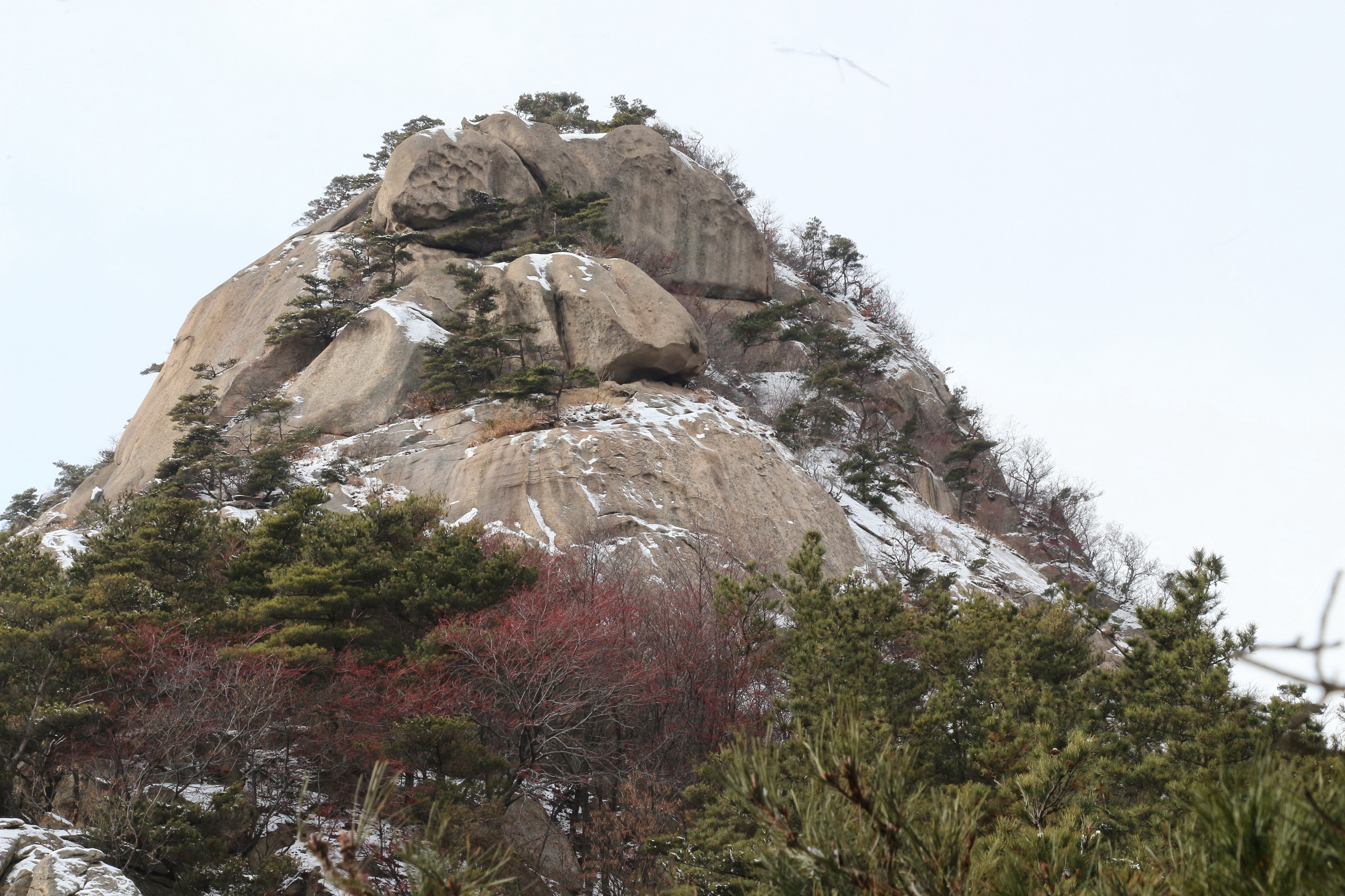 昆嵛山最高峰图片