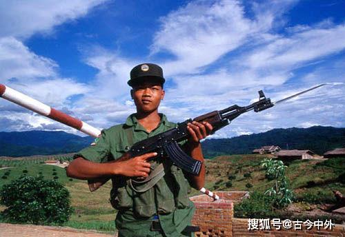 佤邦和缅甸政府军对峙多年哪来的收入与政府军耗