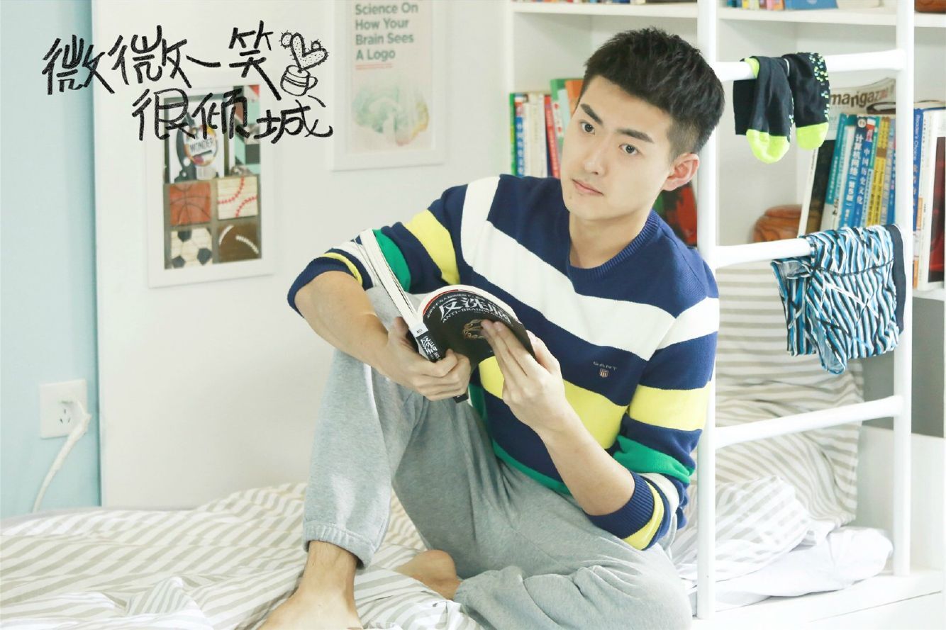 原创微微一笑很倾城他戏份少却受欢迎这回杨幂决定亲自带一下了