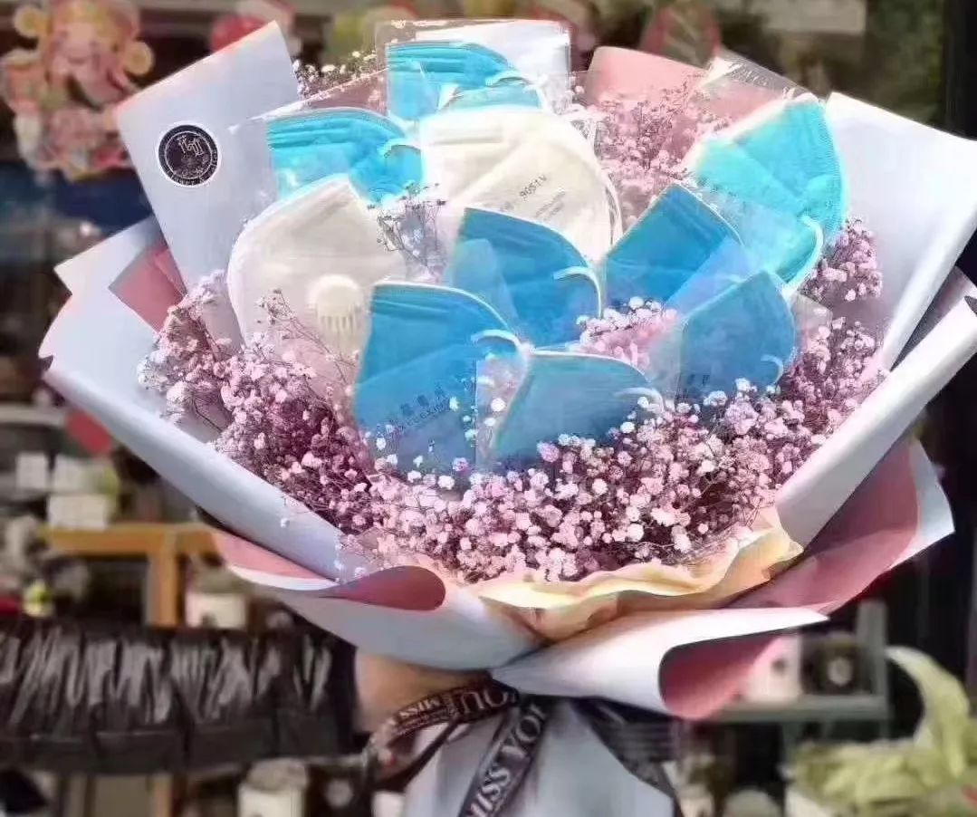 除了口罩防护酒精消毒情人节礼物这也应该是标配