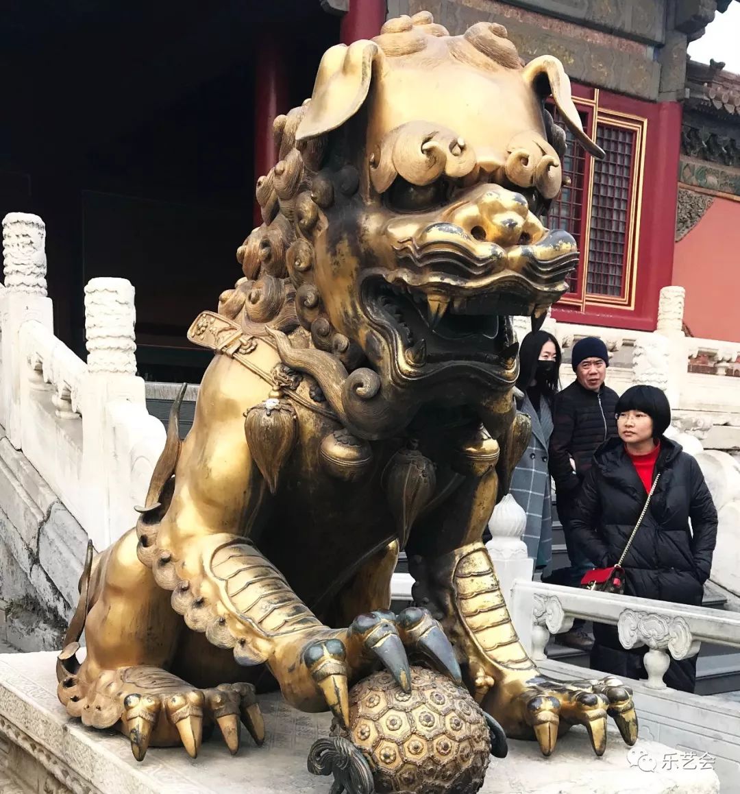 润艺阁分享故宫里的铜狮铜麒麟石雕系列之一
