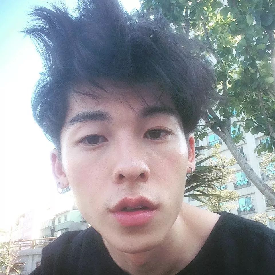 许光汉,你怎么可以这么好看!