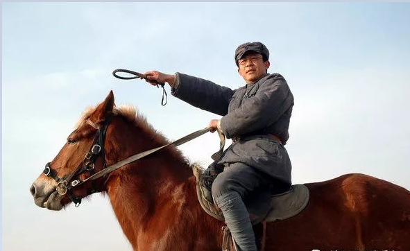 经过短暂准备后,8月22日夜至23日晨,陈谢首长组织