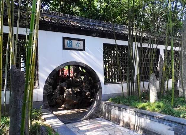 中式美学园林门洞