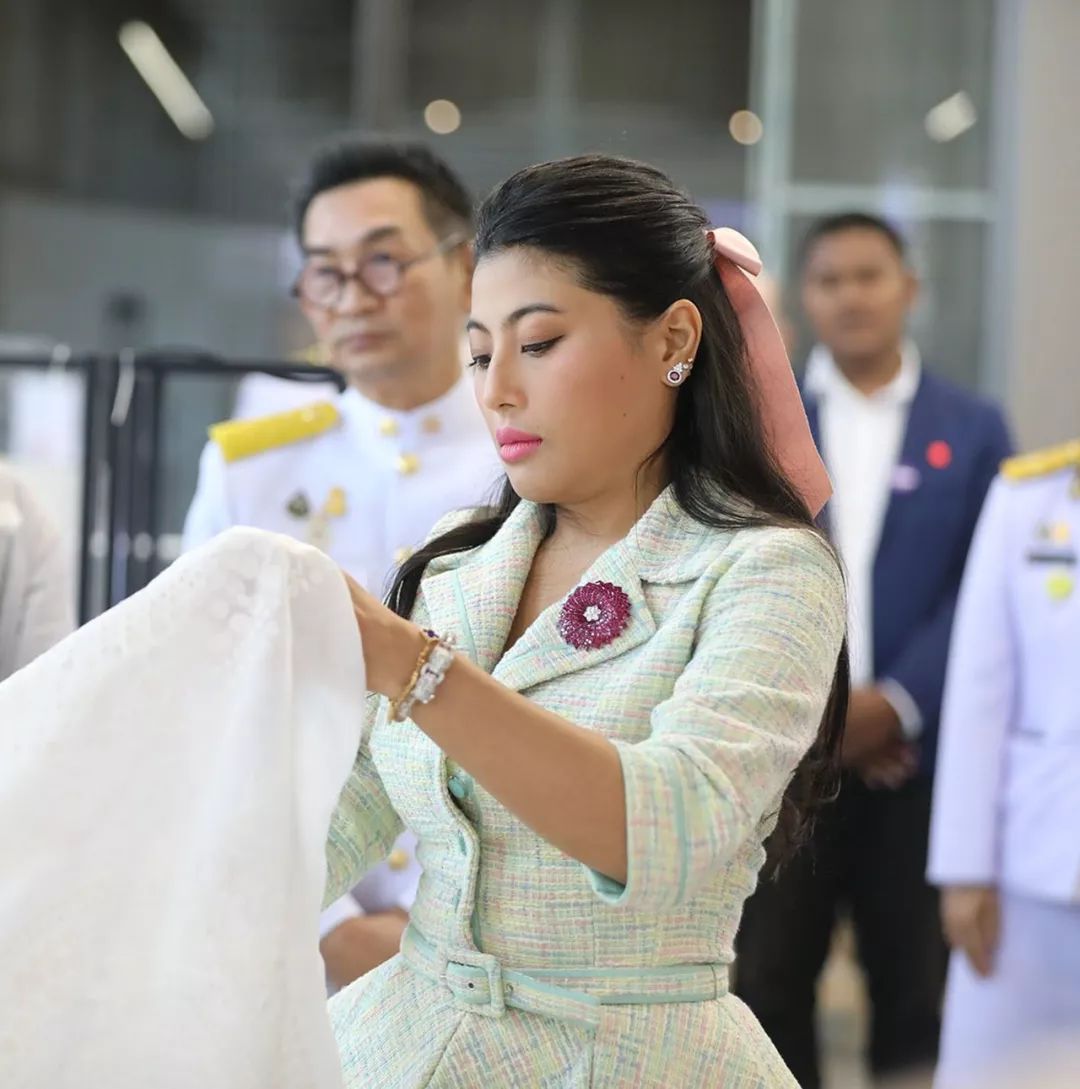 泰国最美公主罕见亮相图片