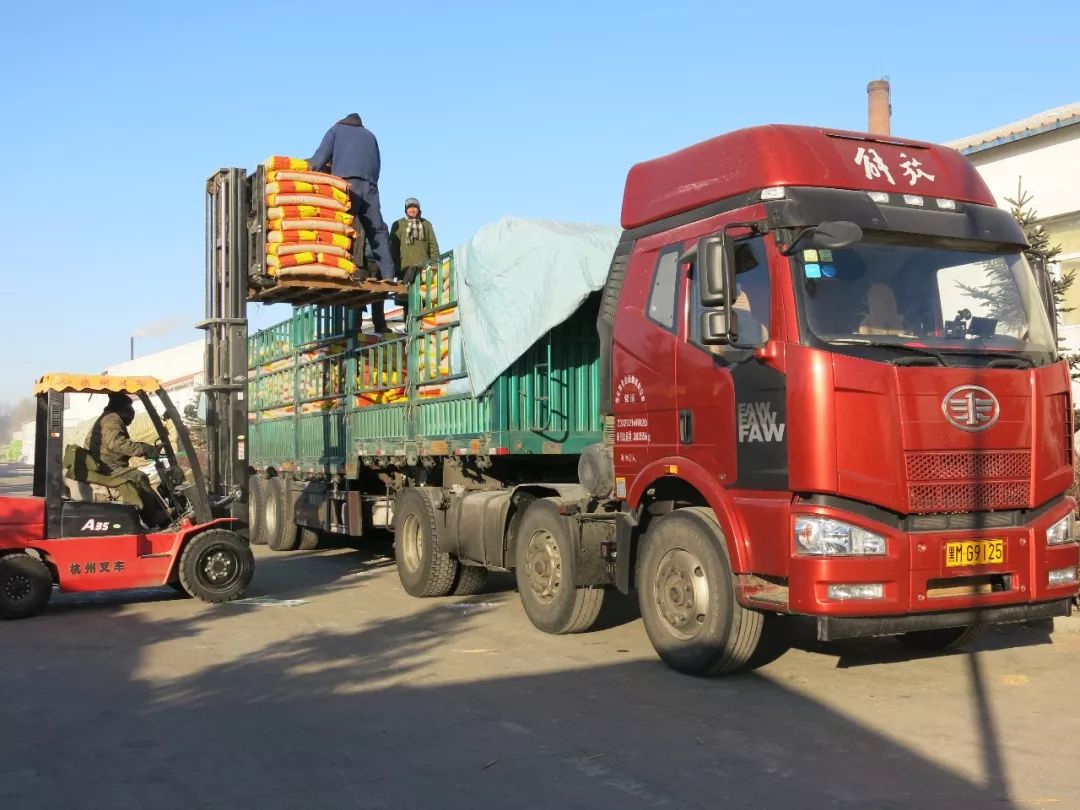 央视直击现场新冠疫情下的富尔农艺