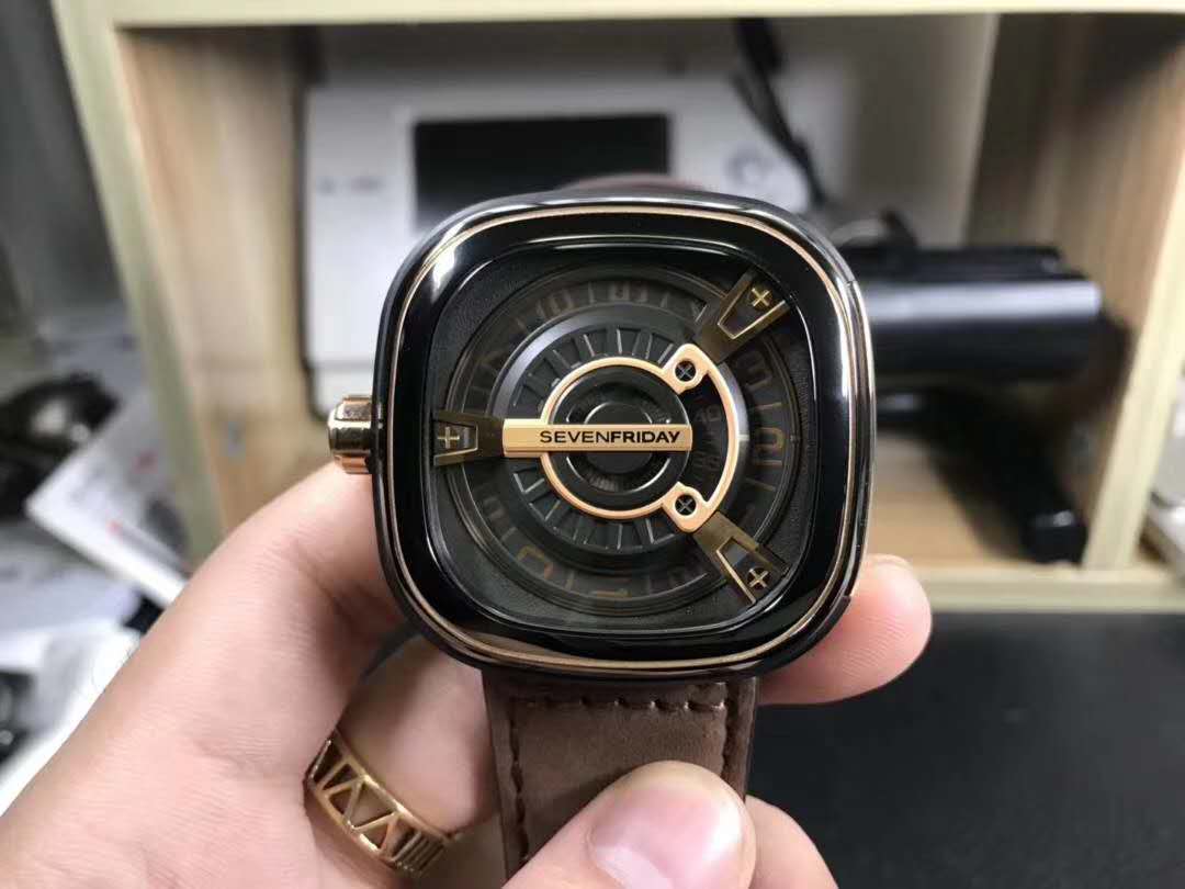 深度评测丨抖音网红腕表中的七个星期五m202腕表