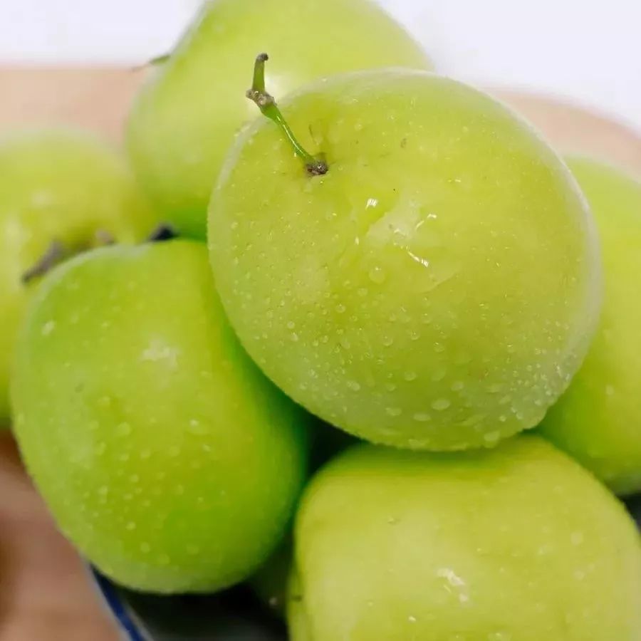 爱心义卖受疫情影响大量成熟的牛奶枣上市待售请帮帮他们