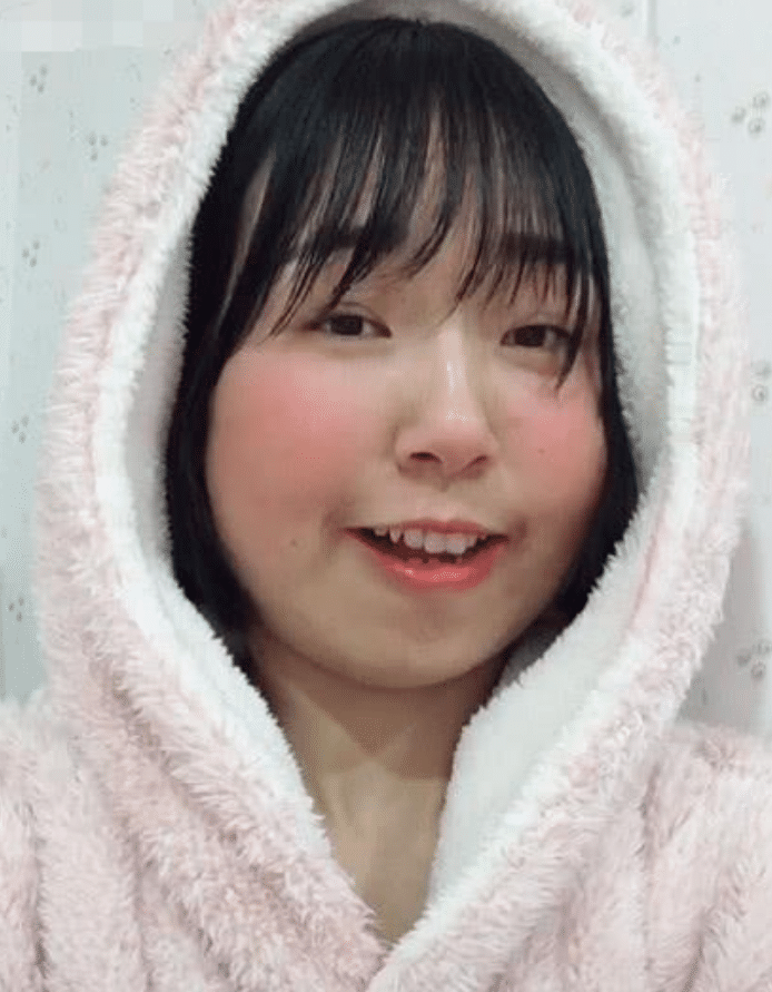 网红圆脸小姐姐爆火关掉特效却惊艳众人网友想要娶回家