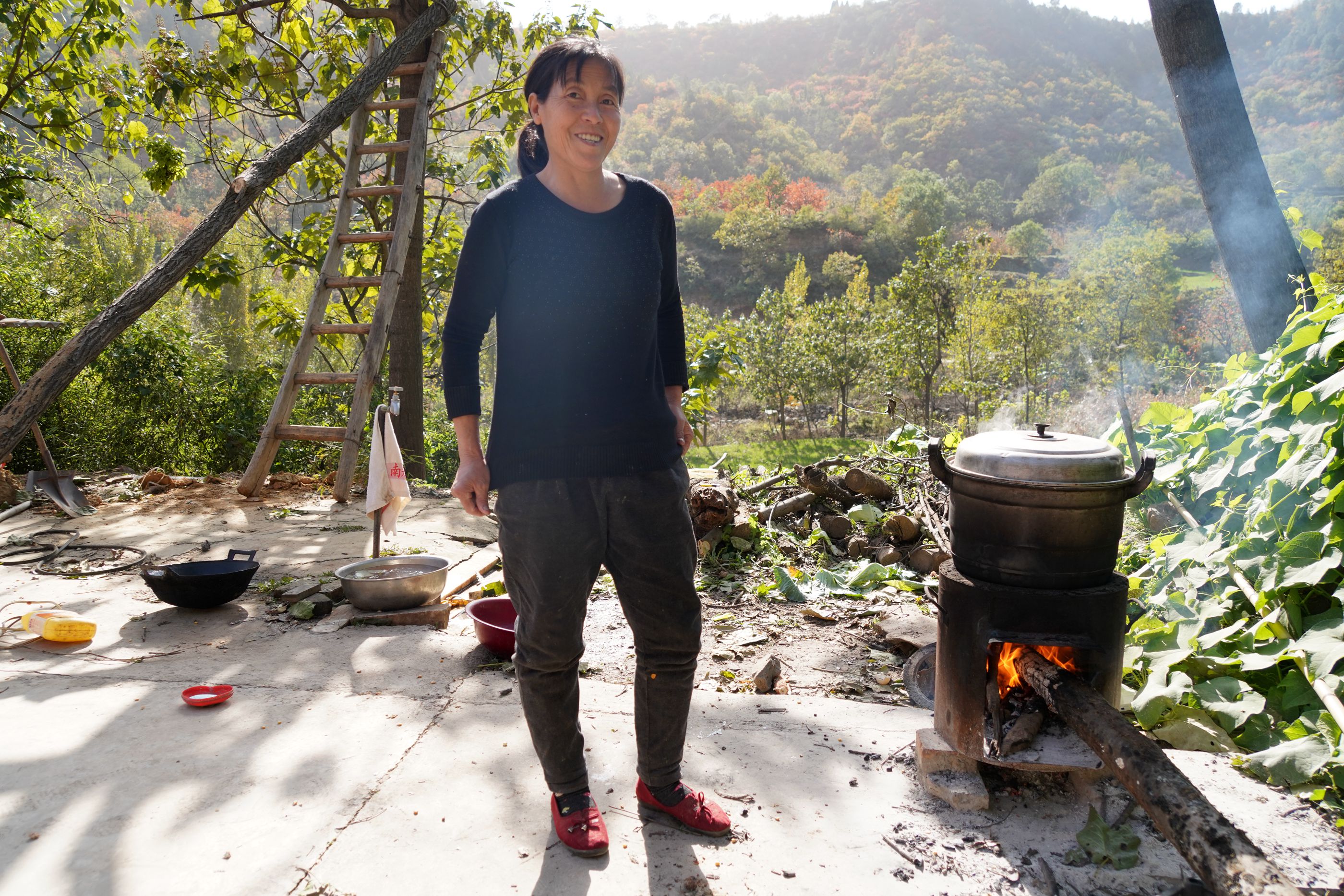 山西农民大姐做美食,1年只做7天能卖8万元,看作的啥