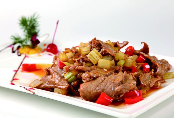 三宝美食葱爆孜然羊肉