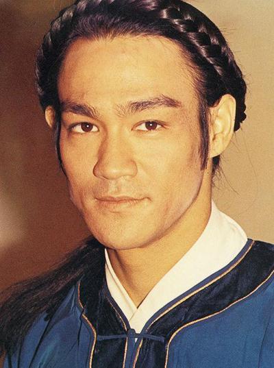 因演衣冠禽兽,大坏蛋走红,《赌神》中的高义,如今已去世多年!_龙方