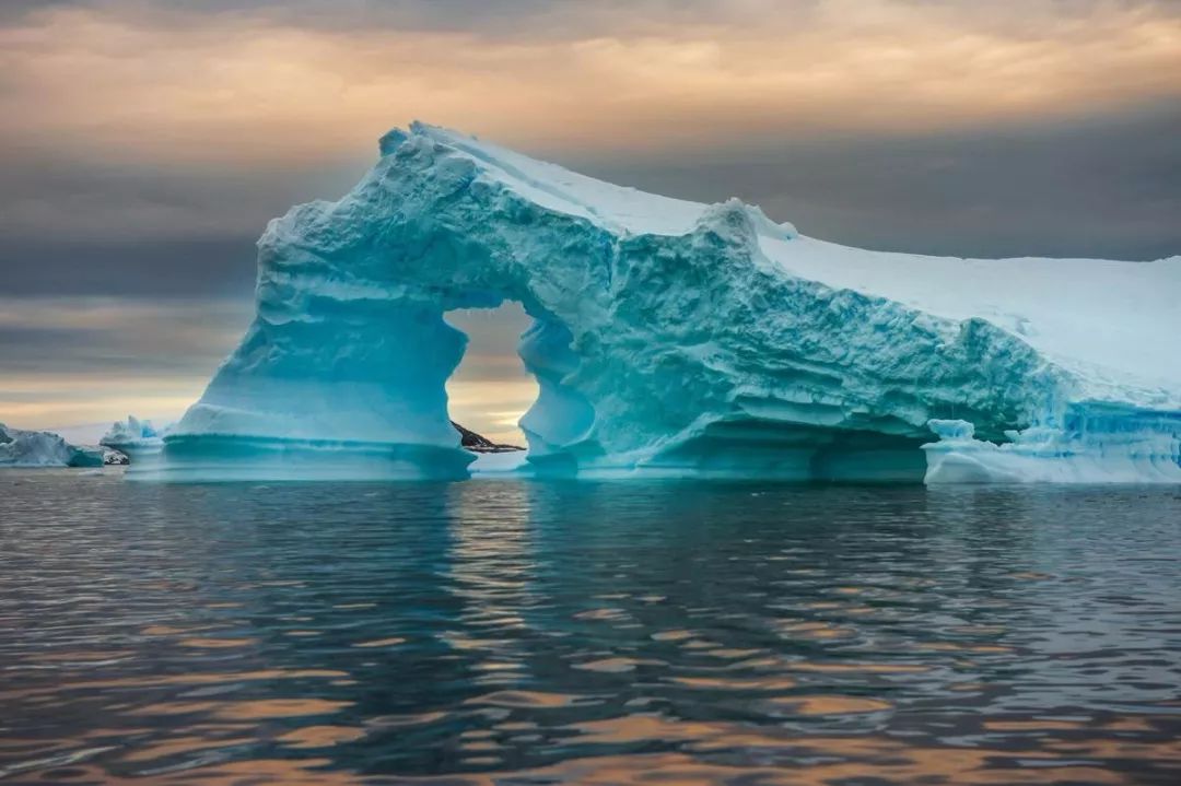 警钟敲响南极气温首破20摄氏度