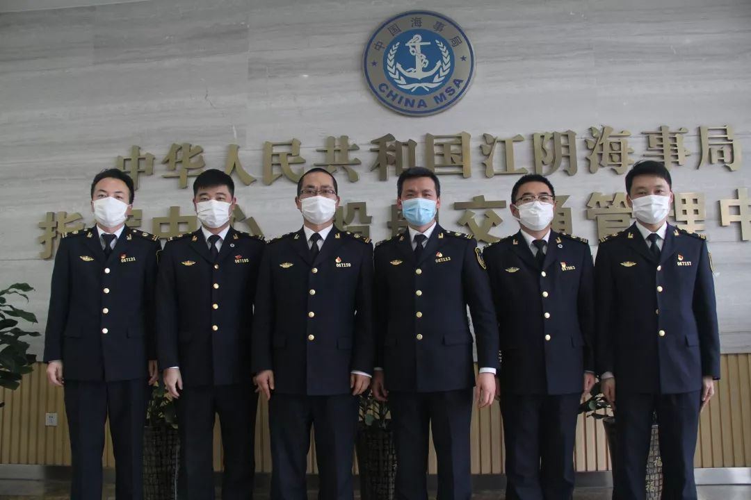 徐广波,江苏连云港籍,原本计划在假期陪父母在江阴团圆的他,从大年