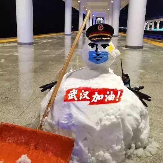下雪了!你们眼中的风景,他们眼中的命令