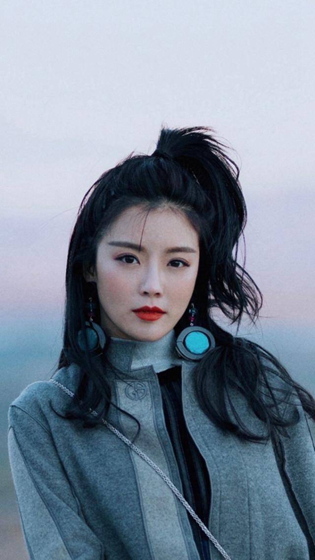 女神种丹妮,笑容清甜,眼睛有神,天使般的容颜