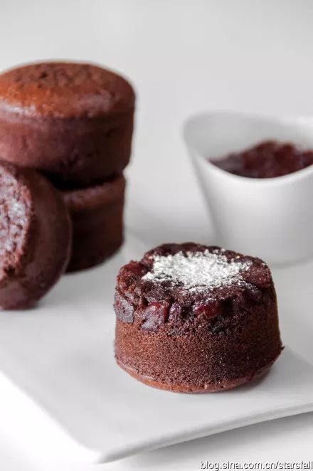 吃不到想见你里的红豆冰先做这份红豆巧克力蛋糕吧