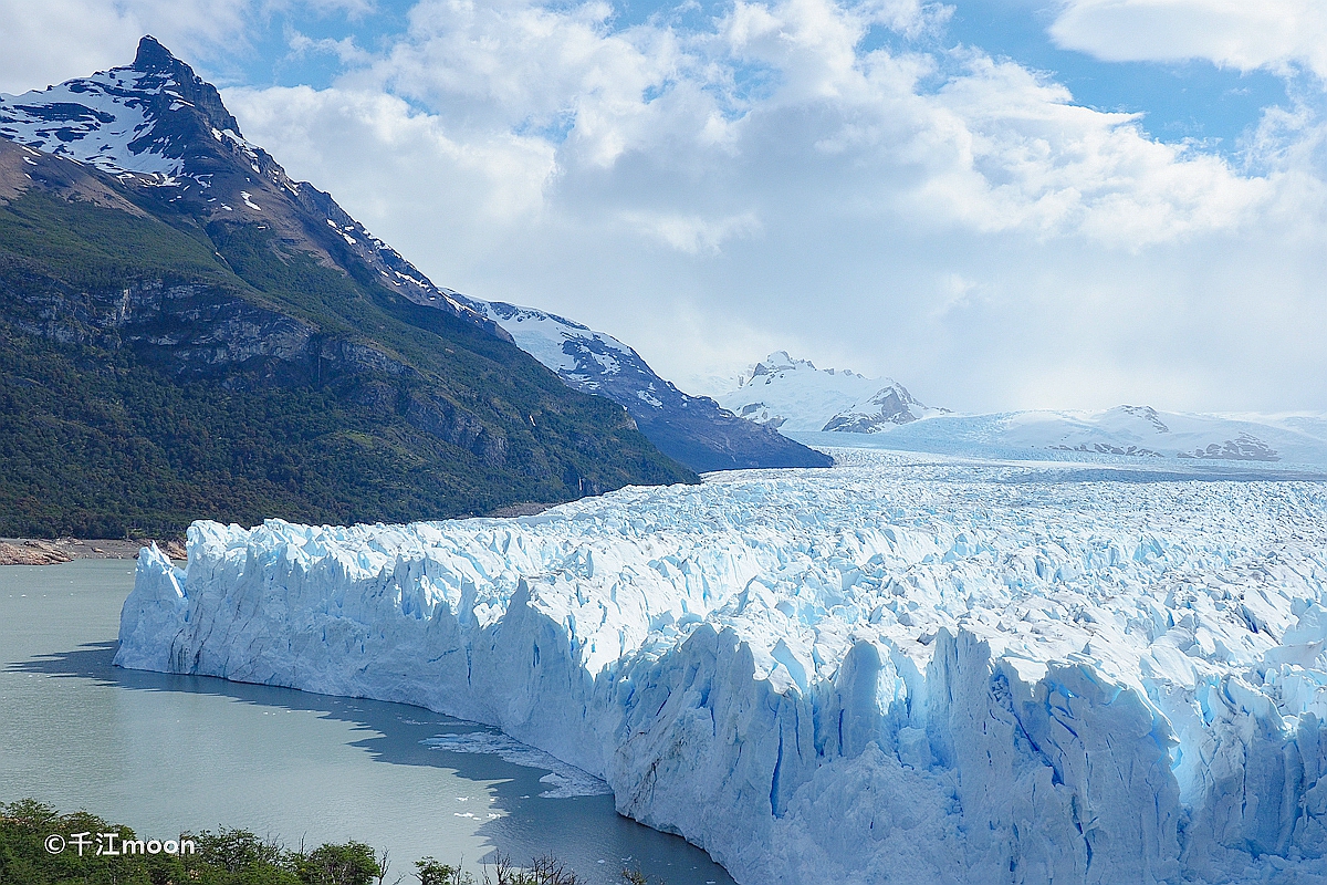 莫雷诺冰川世界最大最壮观的冰川