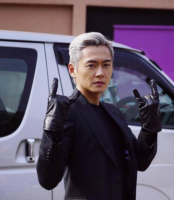 tvb当红小生新剧再出事拜神求安心 被指是女神收割机曾与视后传_owen