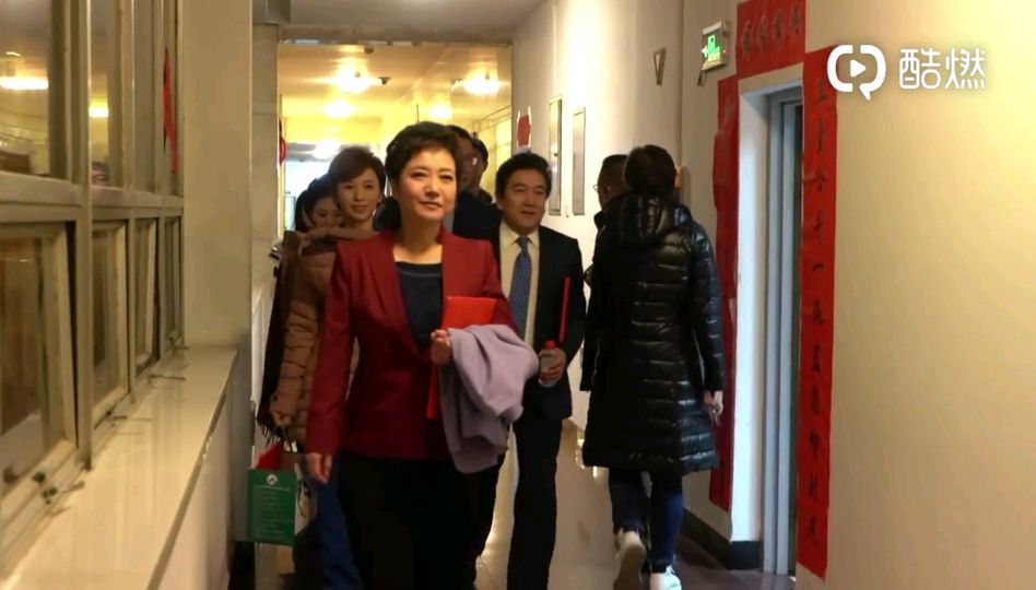 原创李梓萌海霞专业素质过硬被赞看到他们办公室里贴的那几张表就明白