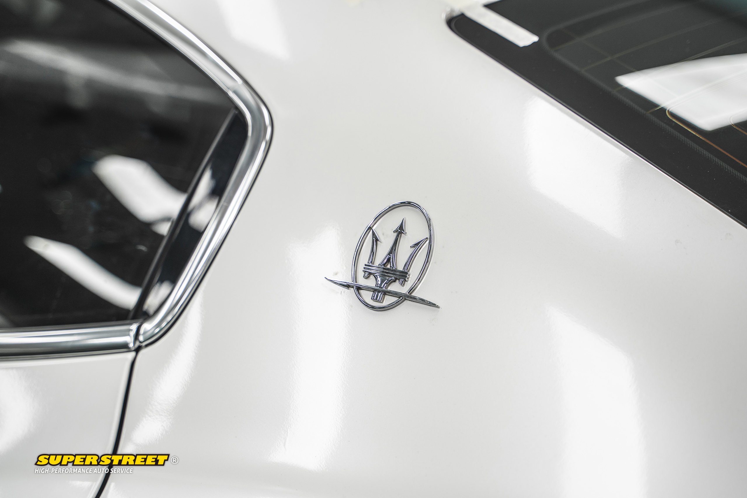 superstreet改装日记玛莎拉蒂吉博力ghibli贴膜艾利珠光白改色膜