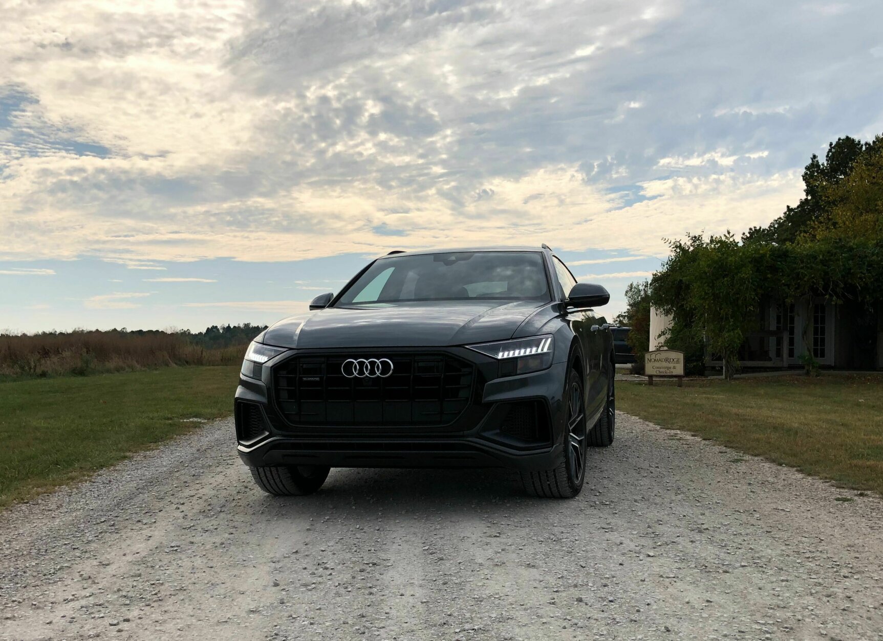 只有五座的豪华轿跑suv2020款奥迪q8运动版