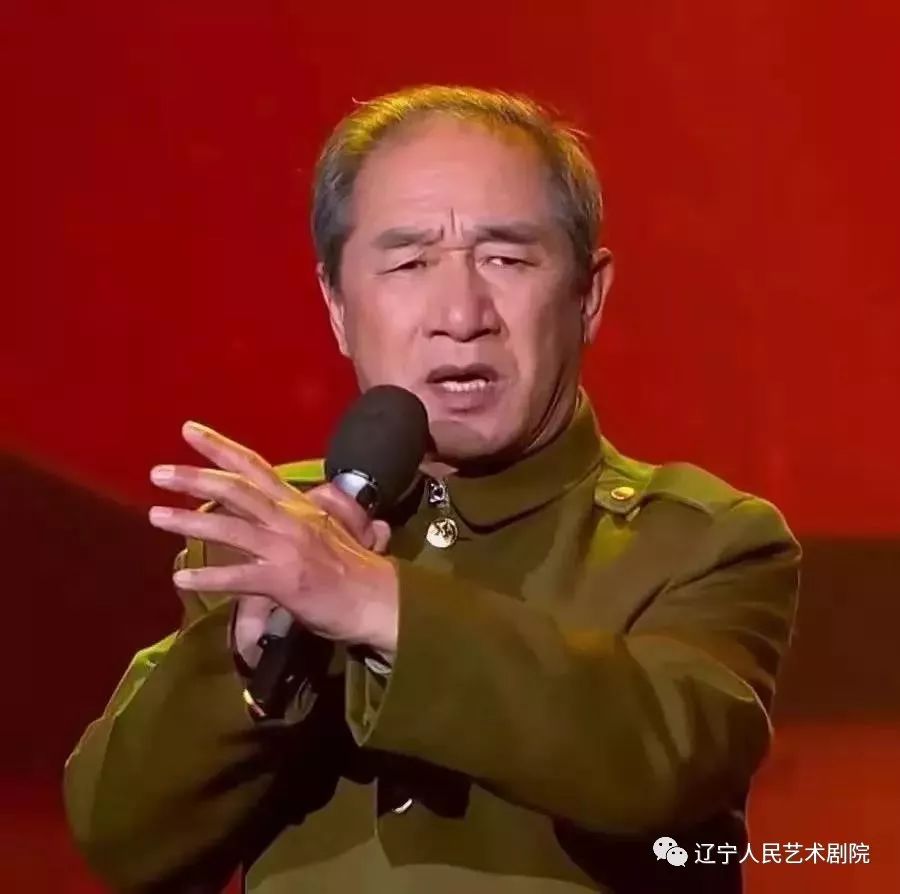 抗击疫情诗朗诵假如我还能活下去