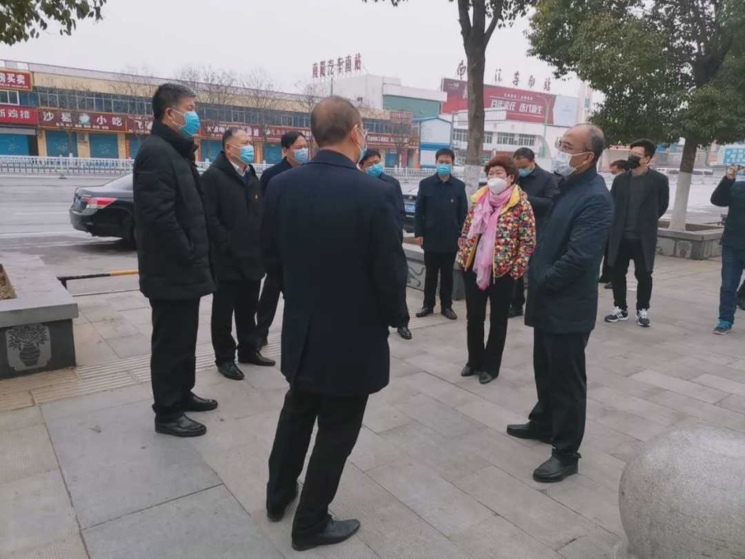 建业·新筑 | 南阳市副市长黄钫一行莅临建业·新筑调研指导