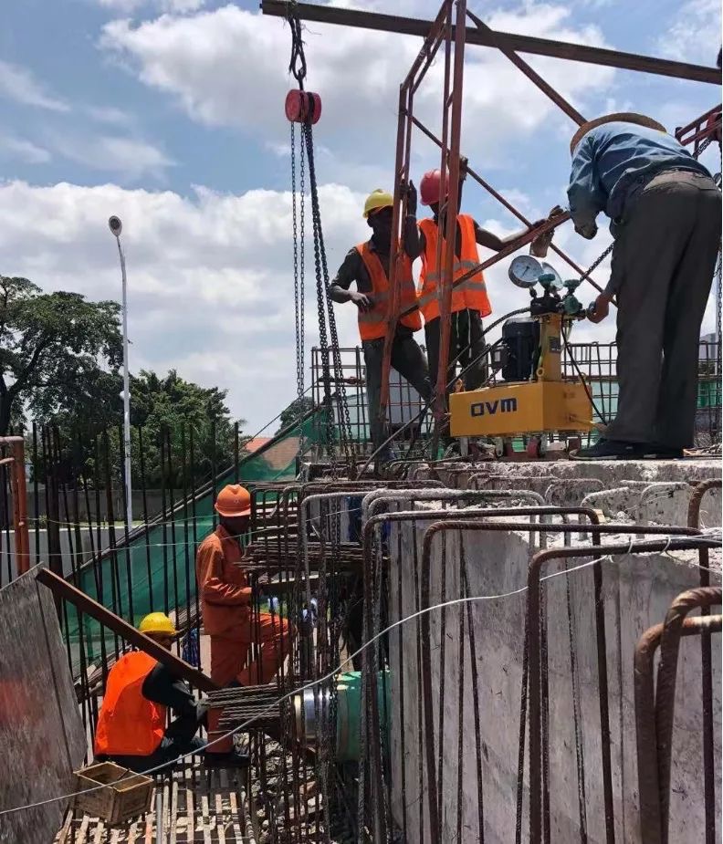 保利集团战"疫",复工两手抓