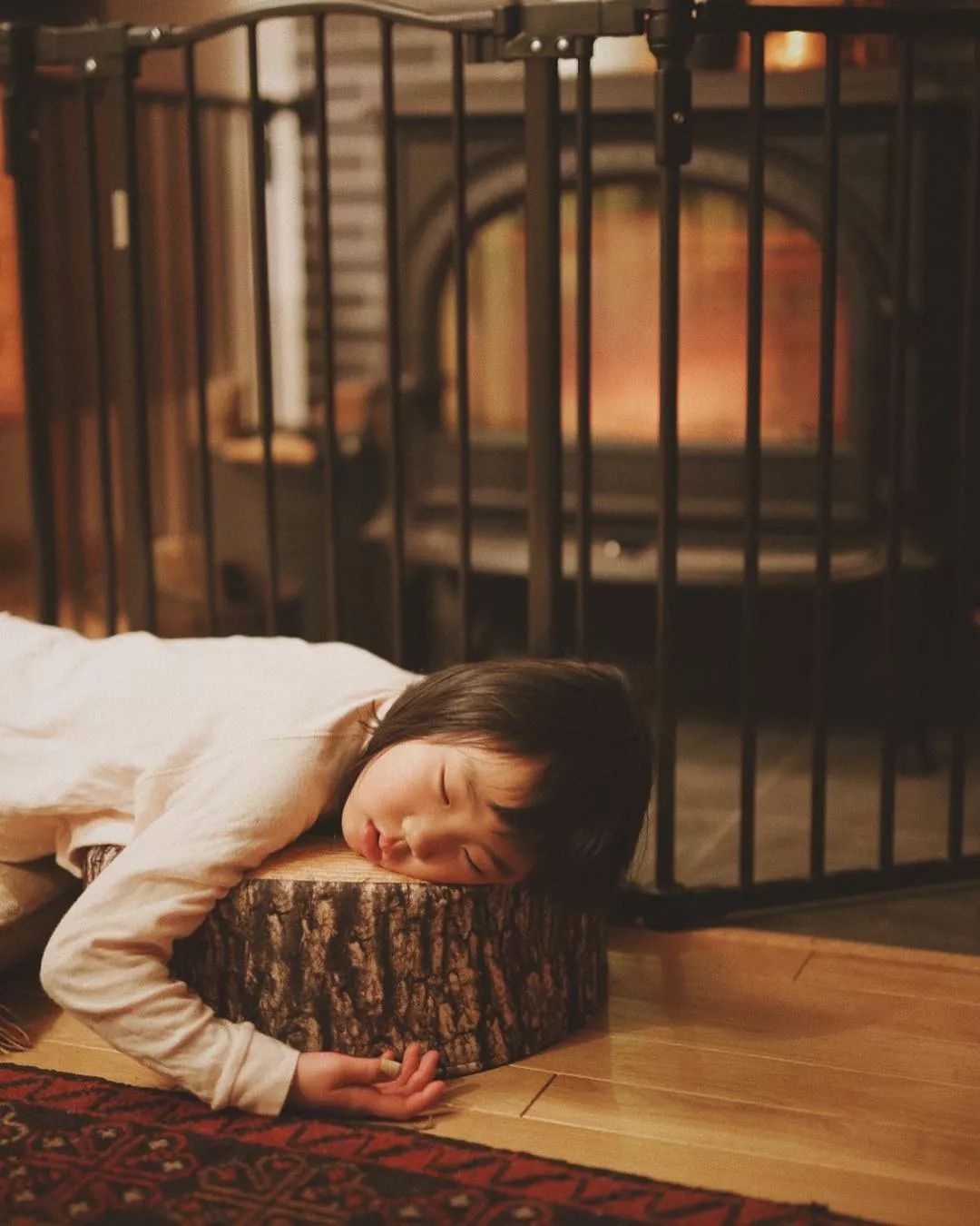 tommy镜头下所记录的这些画面总让人想起一句话小时候幸福是件很简单