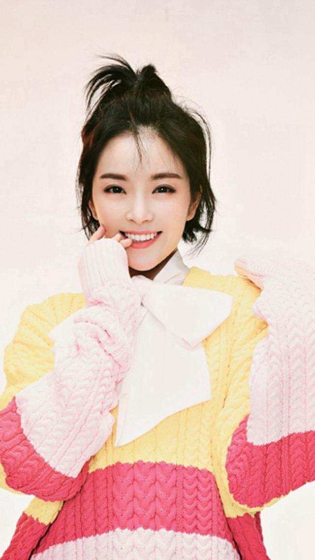 女神种丹妮,笑容清甜,眼睛有神,天使般的容颜