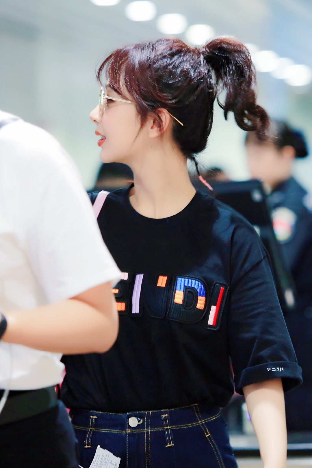 甜美温柔的杨文静能抗住怼脸镜头的颜值