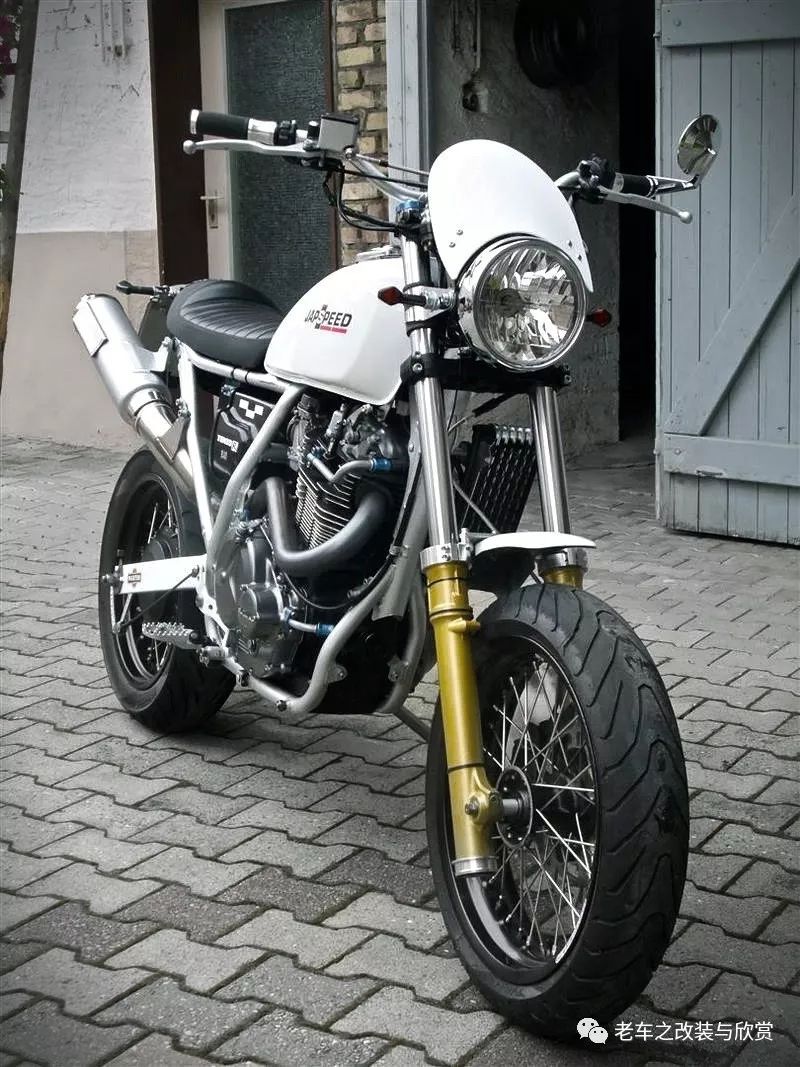 铃木大单缸dr800改装欣赏