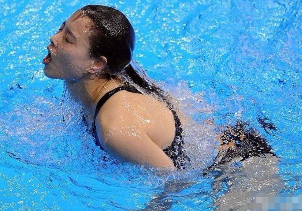 跳水运动员女凹点图片