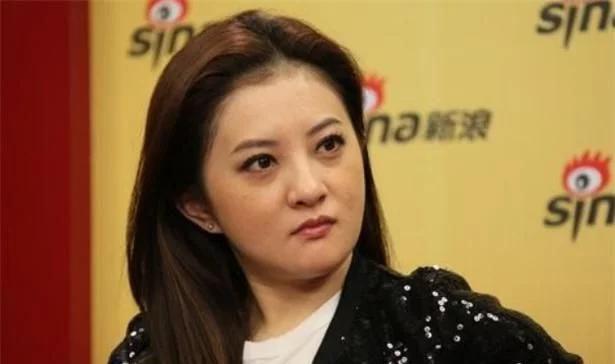 快要被遗忘的童星,她曾是琼瑶"御用小演员",如今结婚却无人知_金铭