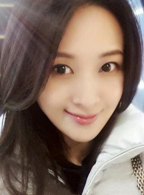 孙艺洲的老婆曹晓雯2005年就开始演艺事业