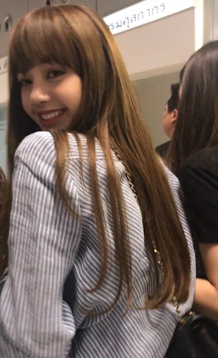 分享一组lisa生图 !